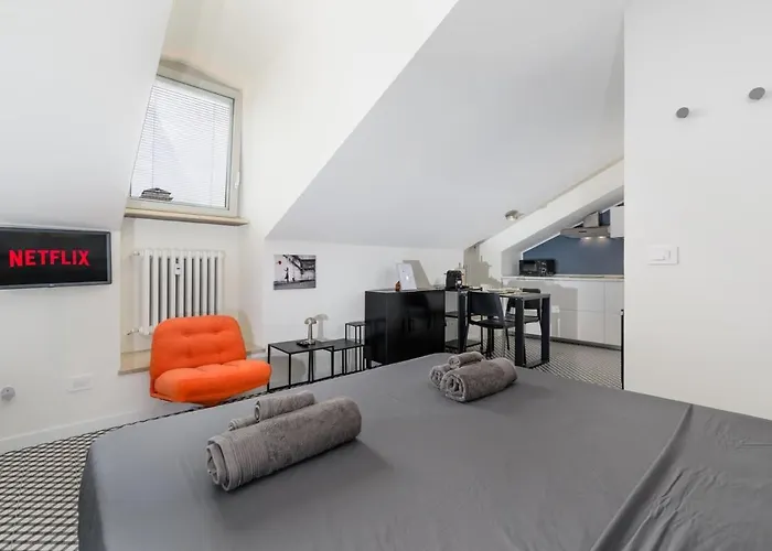Apartament Splendida Mansarda Nel Centro Della Citta Turyn