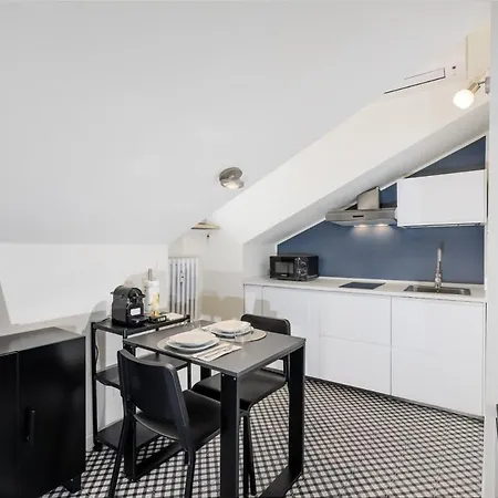 Apartman Splendida Mansarda Nel Centro Della Citta *